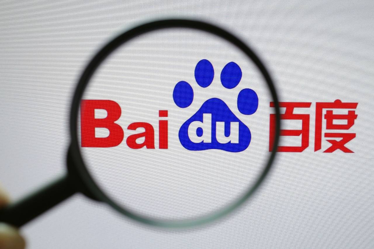 折叠屏明年亮相